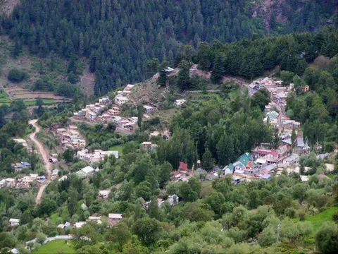कलाड़े फोटो  (Killar market and Mahliyat village)